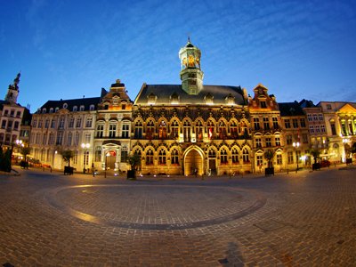 stadhuis Mons