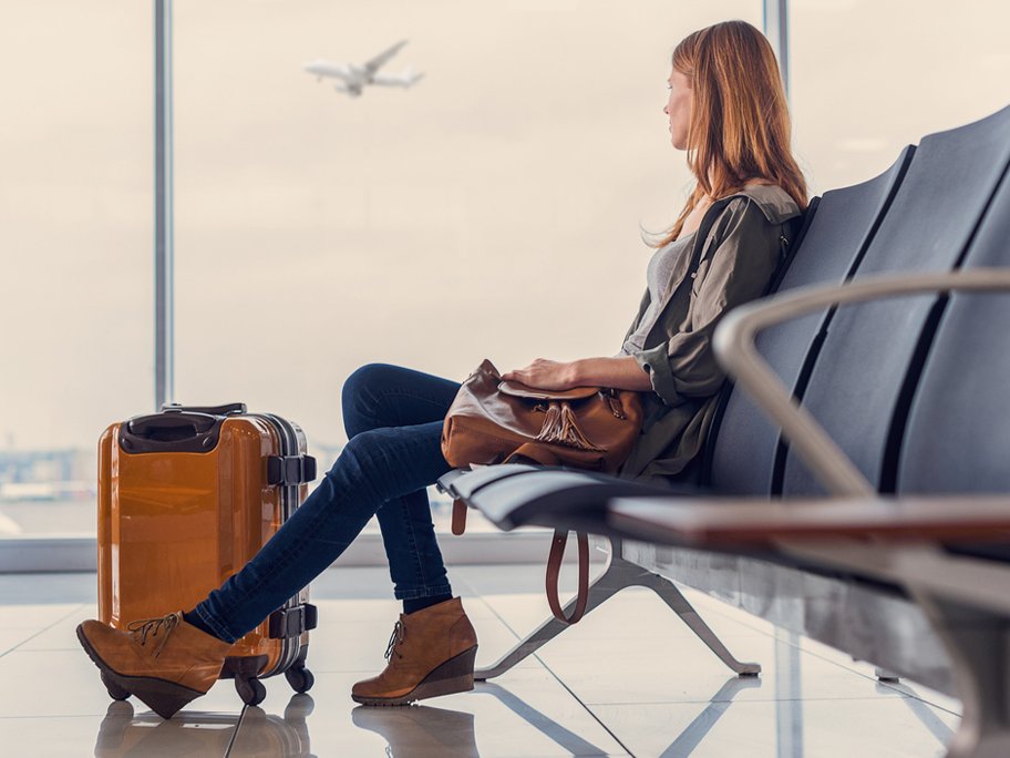 Tienerjaren binnenvallen zin Vliegen met bagage? Dit zijn alle afmetingen en kosten | PlusOnline